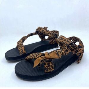 Arizona Love Leopard Print Sandals